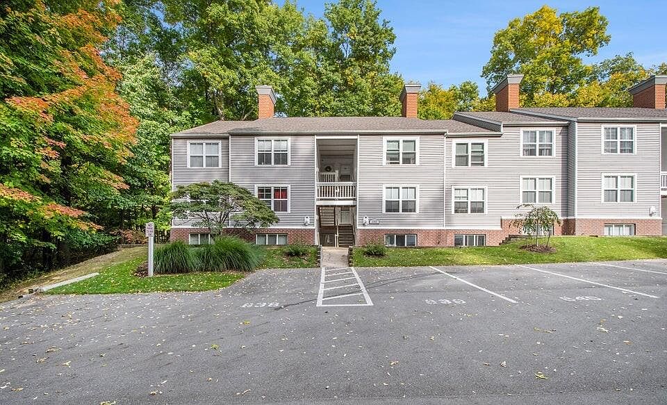 1st image of 3360 Pine Meadow Dr SE APT 102