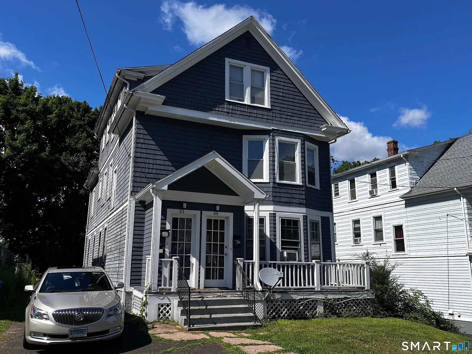 3 bed, 1.0 bath, 1233 sqft, $1,800 — Photo 3