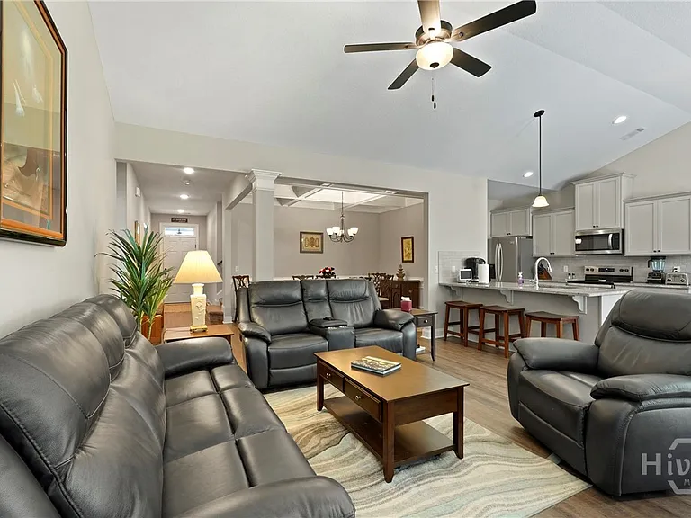 138 Sams Dr — Photo 12