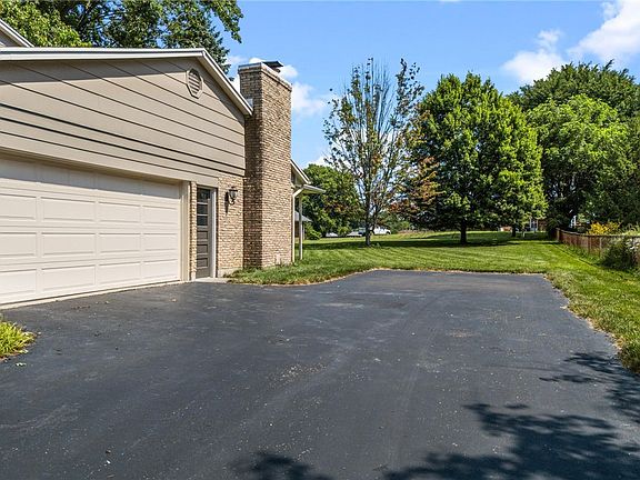 4th image of 4924 Concordia Cir