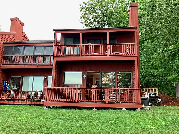 2 Decks on 1st level