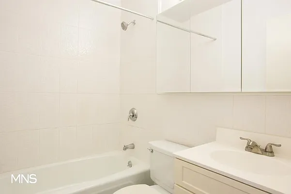 Rented by MNS Marketing | media 16