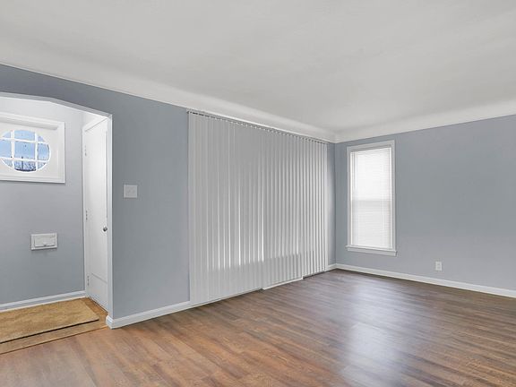 3rd image of 20603 Gardenview Dr