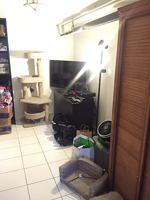 Rented by Metroline Realty | media 4