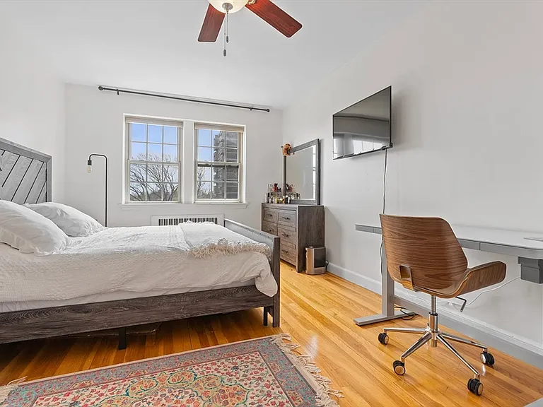 1496 Beacon St #6A — Photo 9