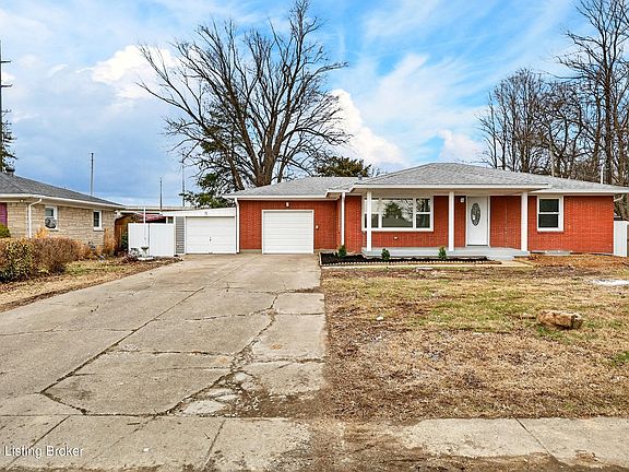 2nd image of 11610 Deering Rd