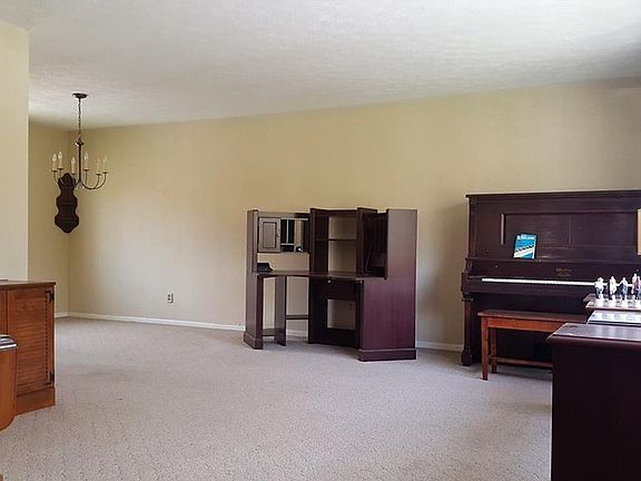 3rd image of 12229 Shiloh Dr