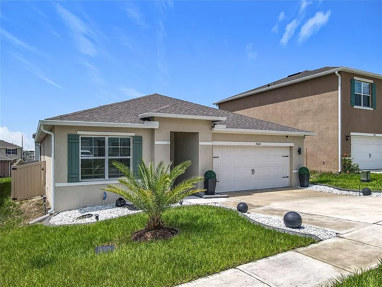 2000 Chickasaw Blvd — Photo 2