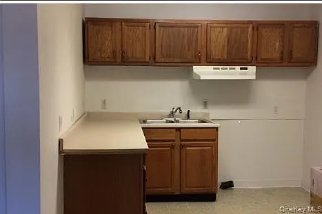 1 bed, 1.0 bath, 700 sqft, $1,200 — Photo 2