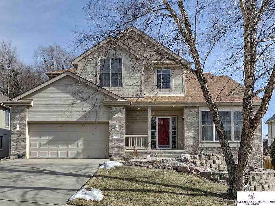 1st image of 4309 N 162nd Ave