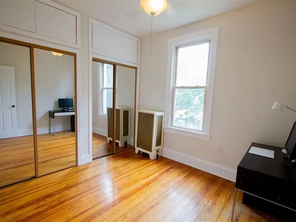 136 Sherman Avenue image 6 of 9