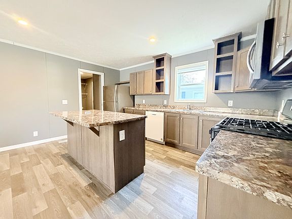 4th image of 534 E 37th Ave Lot 218