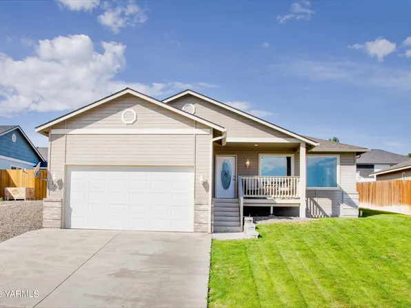 1106 Terry Ln, Selah, WA 98942