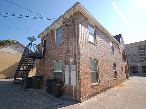 2nd image of 3214 S University Dr