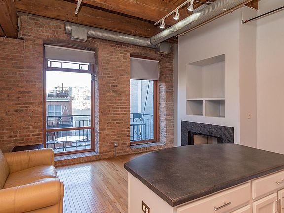 2nd image of 360 W Illinois St APT 310