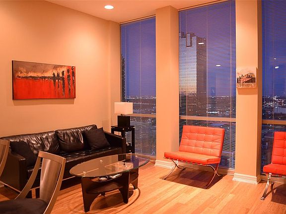 2nd image of 500 Throckmorton St APT 2212