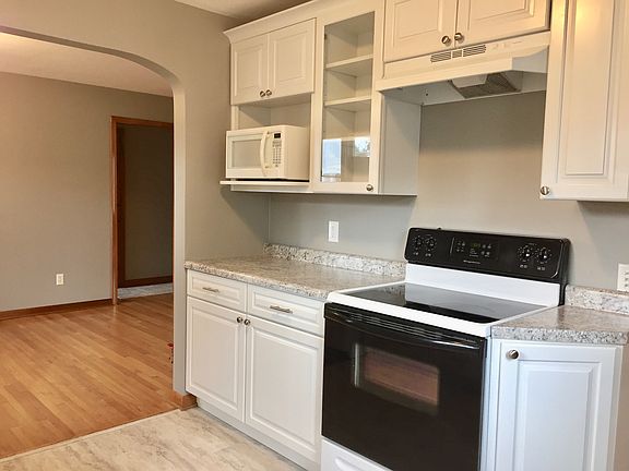 New Kraftmaid cabinets