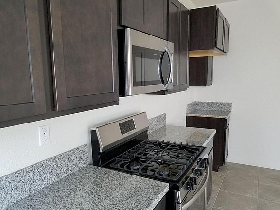 3rd image of 390 Alboran Sea Cir