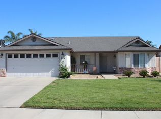 256 W Orange St, Kingsburg, CA 93631
