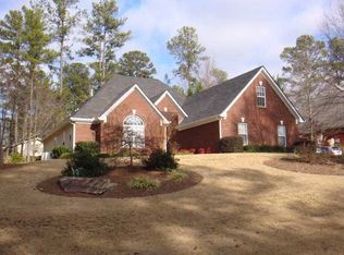 7002 Memory Ln, Loganville, GA 30052