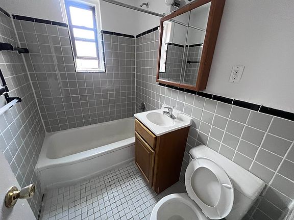 5th image of 83-75 118th St #3O