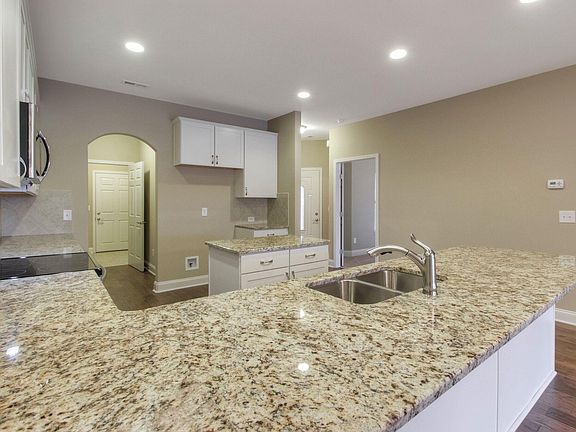 5th image of 142 Winslow Ct Lot 124