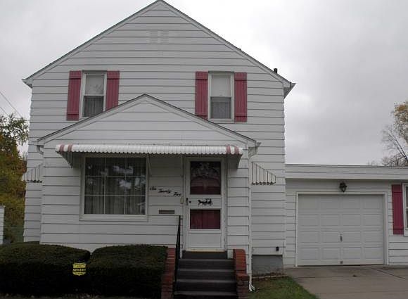 1st image of 625 June St