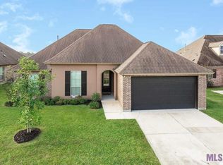 8912 Reserve Oak Ave, Zachary, LA 70791