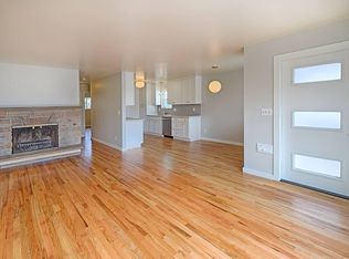 2028 NW 61st St, Seattle, WA 98107