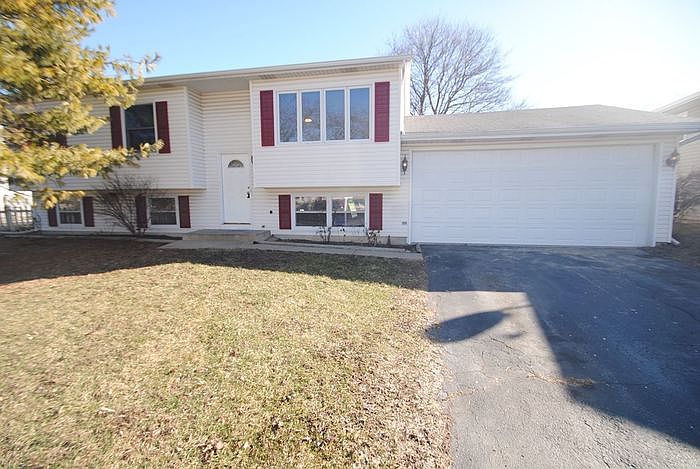 1st image of 357 Greenview Dr