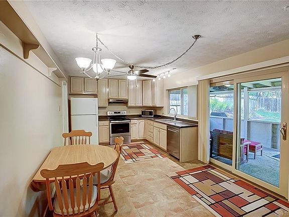 4th image of 130 Cedar Hill Ln