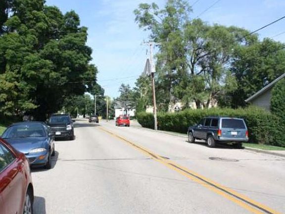 5th image of 448 W Capitol Dr