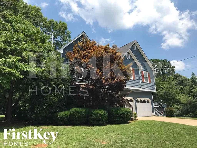 125 Brandywine Dr — Photo 3