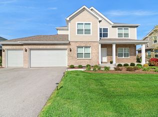 25812 W Canyon Blvd, Plainfield, IL 60585