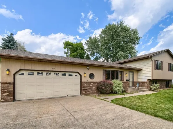 383 Belmont Ln E, Maplewood, MN 55117