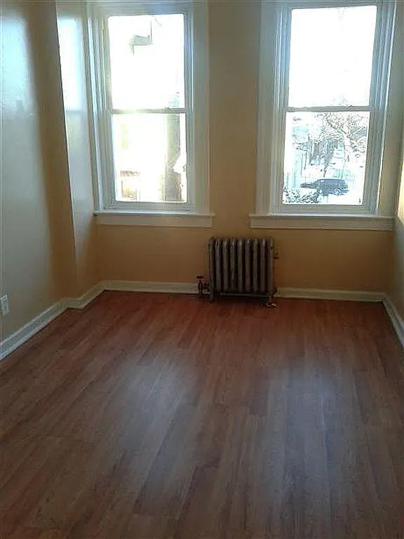 Building Photo - 275 S 7th St #5D