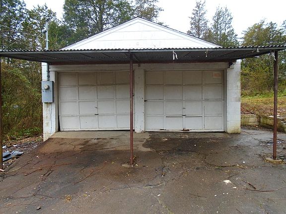 4th image of 1045 Artella Dr