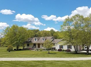 28076 Misty Morning Ln, Beloit, OH 44609