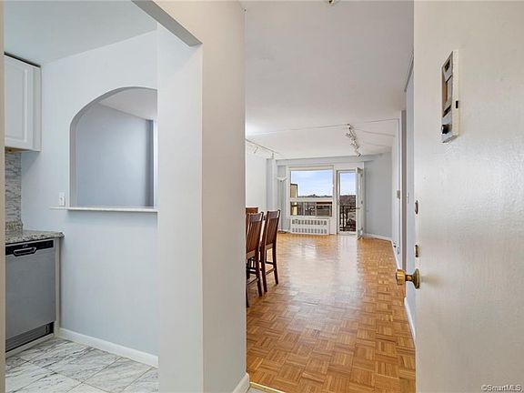 2nd image of 91 Strawberry Hill Ave APT 732