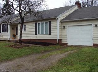 14871 Highview Ave, Newbury, OH 44065