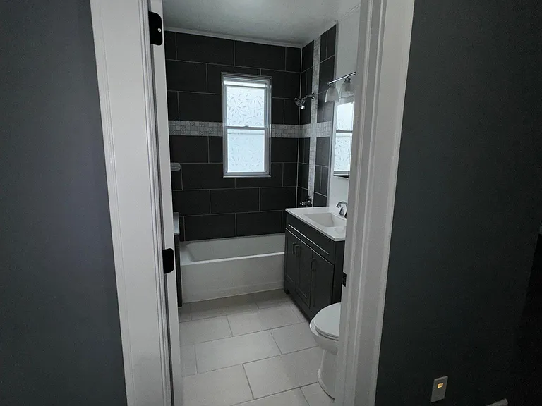806 Garden St #3 — Photo 8
