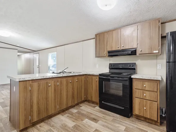 1517 Silver Saddle Dr, Tallahassee, FL 32310