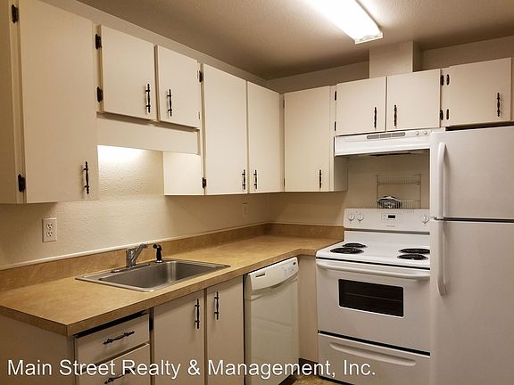 2nd image of 12308 112th Avenue Ct E APT 4