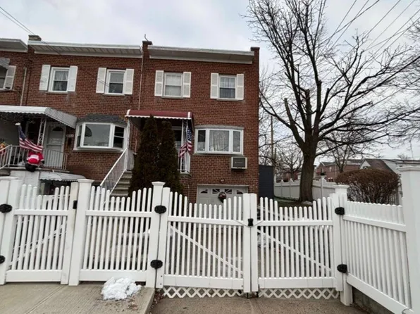 2935 Miles Ave, Bronx, NY 10465