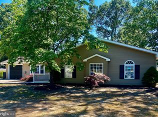 103 Lawrence Dr, Lanoka Harbor, NJ 08734