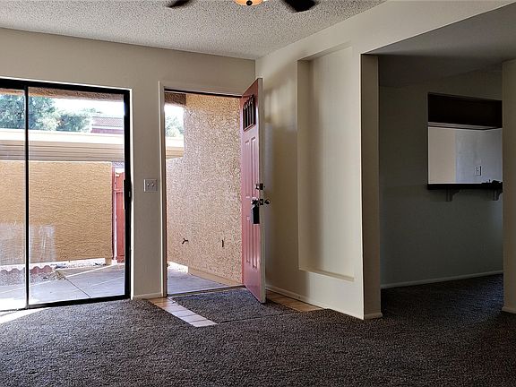3rd image of 850 S River Dr Unit 1042