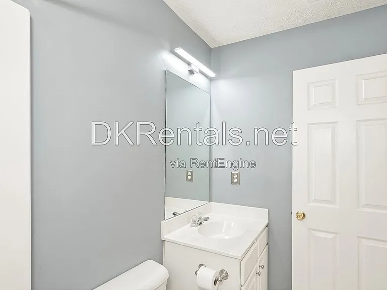 6311 Shoreview Cir — Photo 17