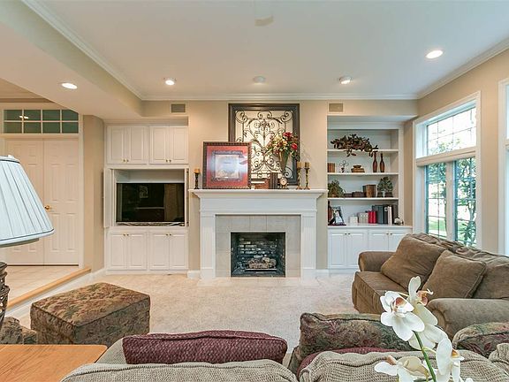 5th image of 21339 Morse Pl