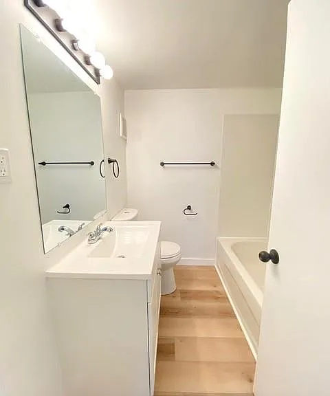 93 Birchmount Dr — Photo 10
