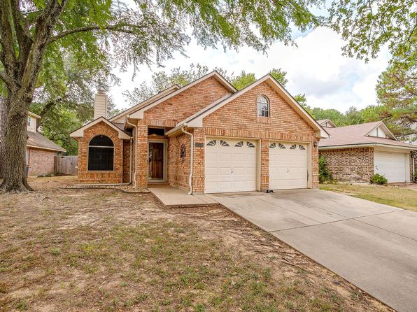 Home for Sale in Arlington TX